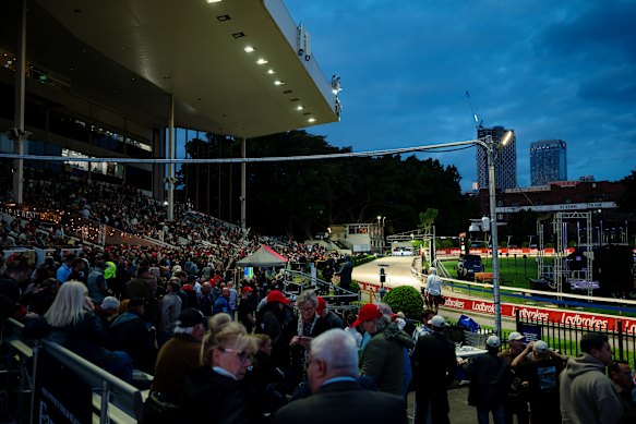The crowd was larger than usual for the final night of races at Wentworth Park.