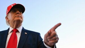 Trump says Putin call coming ‘very soon’ as US tracks suspected plague death in Russia