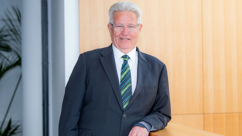 Former chief executive Garry Hunt returns to fill vacancy following Michelle Reynolds’ sacking
