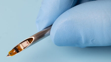 Tiny implants can use the body itself to talk to each other