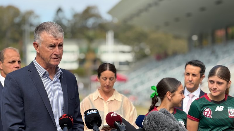 Minister refuses to set public deadlines, timetable for builds despite high public scepticism over budget