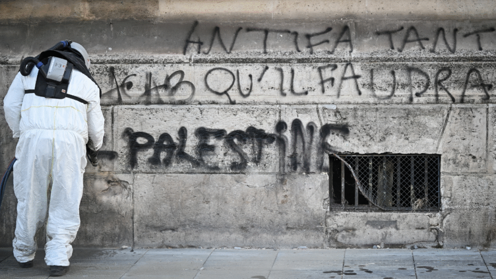 Fox News ‘Antisemitism Exposed’ Newsletter: French Jews forced into hiding as rioters terrorize streets
