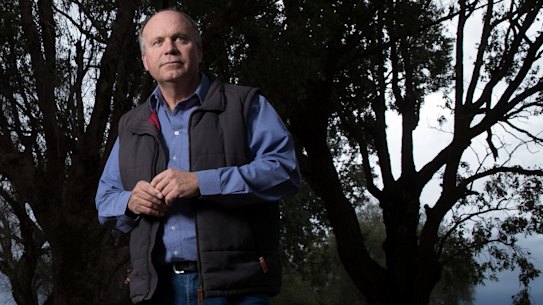 Narromine farmer Bruce Maynard is alarmed by government tests that show potentially toxic agricultural chemicals in the air.