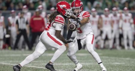 Stampeders hold off Riders to continue hot run
