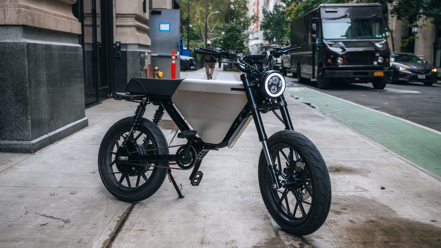 Beyond the Review: Inside the Onyx RCR 80V E-Bike