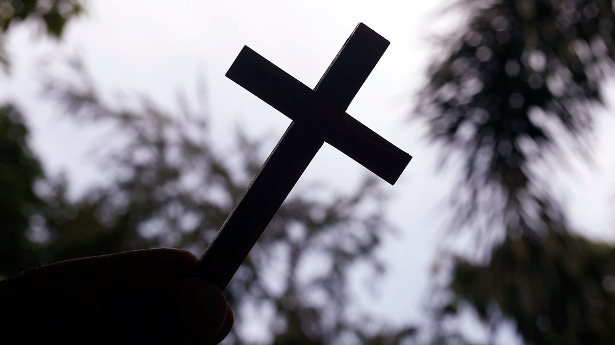 Cross