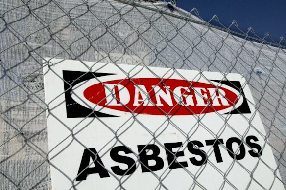 Robin Smith experienced extreme asbestos exposure into the 1990s.