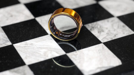 Battle of the Smart Rings: Oura Sues Ultrahuman for Patent Infringement — Again