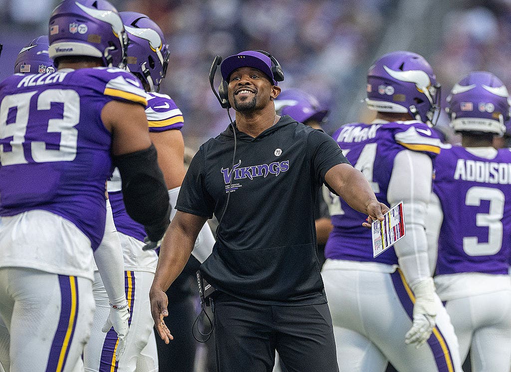 Vikings defensive coordinator Brian Flores' attacking scheme is a nightmare for opponents and a pleasure for Minnesota defenders. (Photo by Elizabeth Flores/The Minnesota Star Tribune via Getty Images)