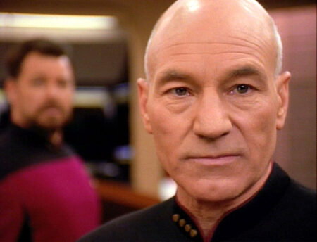 Patrick Stewart, Who Gracefully Steered Star Trek Into Its Next Generation, Dies at 86